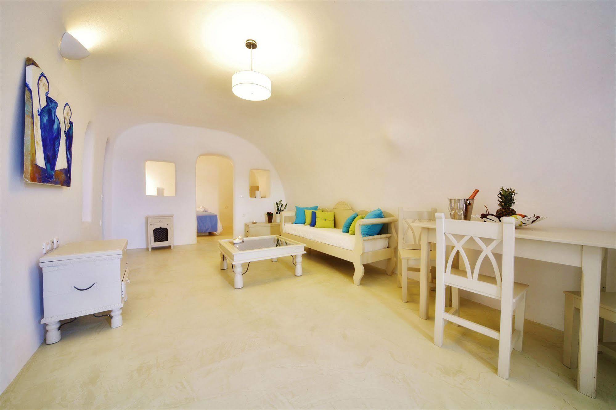Chroma Suites Oia  Ngoại thất bức ảnh